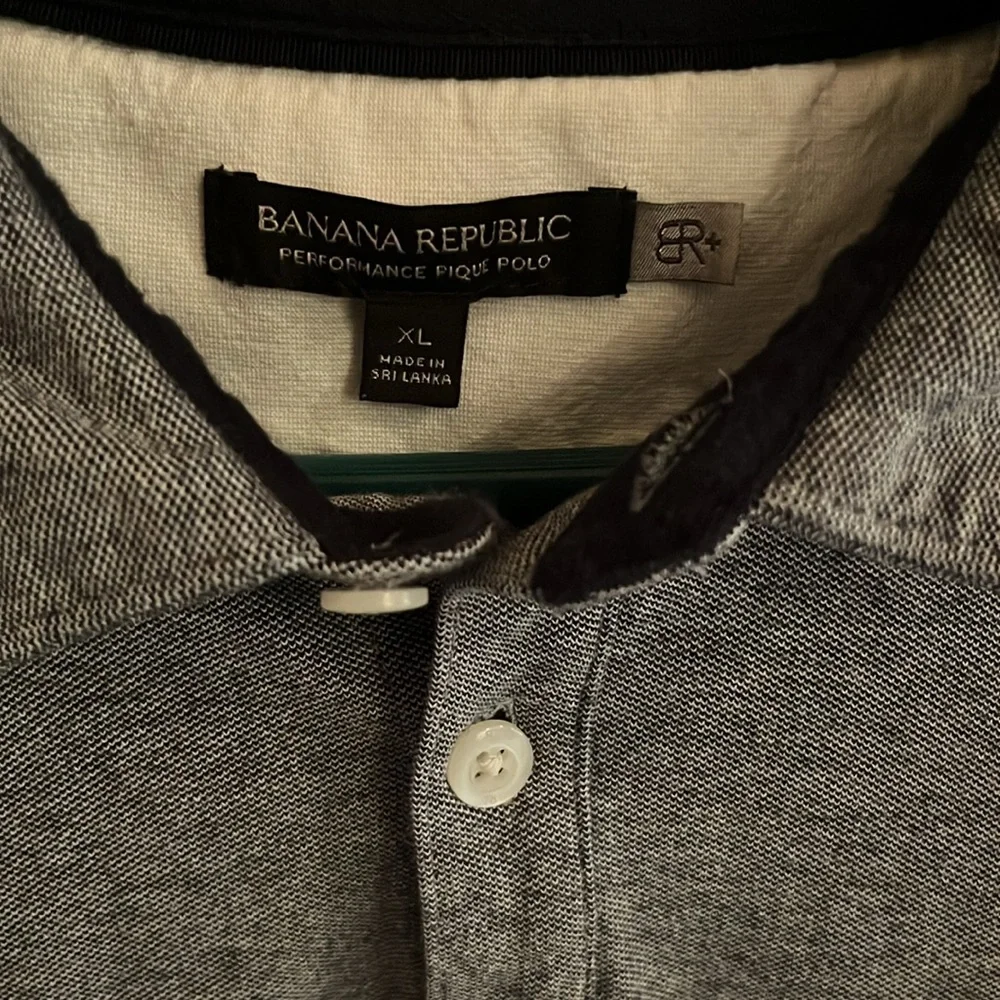 BUNDLE 2 Banana Republic XL golf polos - Picture 2 of 4